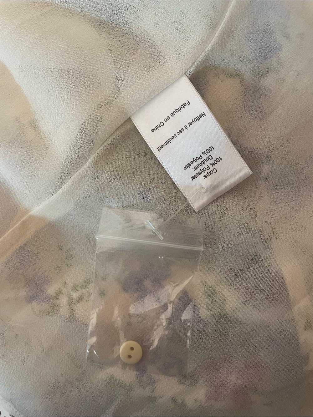 NWOT ASTR the Label Floral Tie-Front Midi Dress White Lavender Large - Picture 8 of 8
